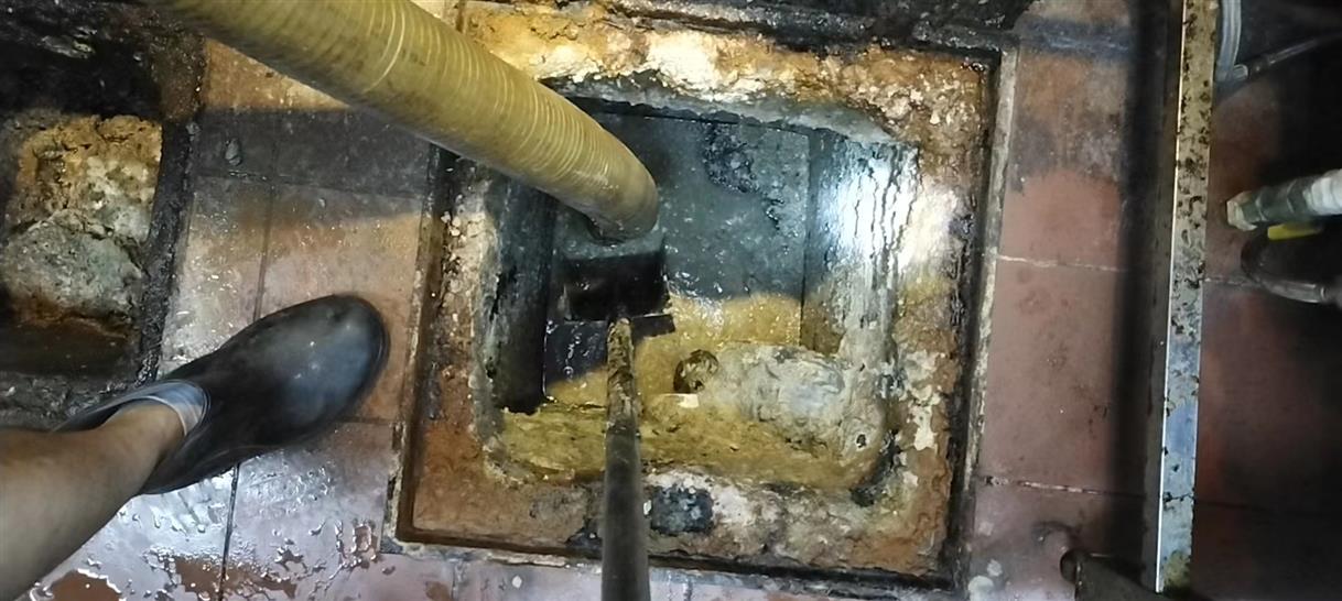 市南污水池清理一般都有毒气,怎么预防中毒呢?